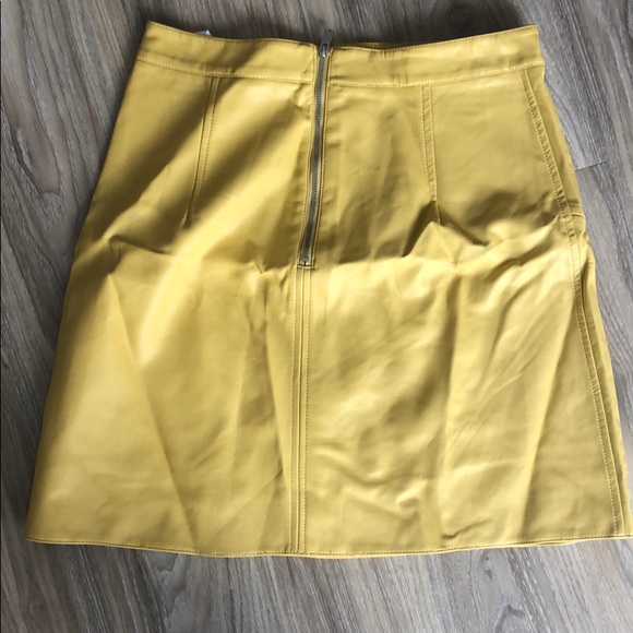 Moving Sale - Picture 3 of 3